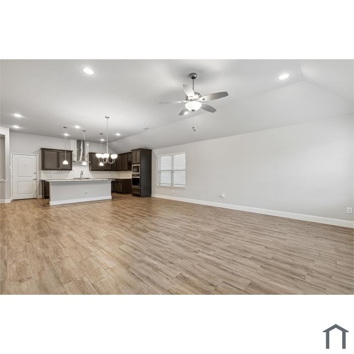 810 Mildren Ln